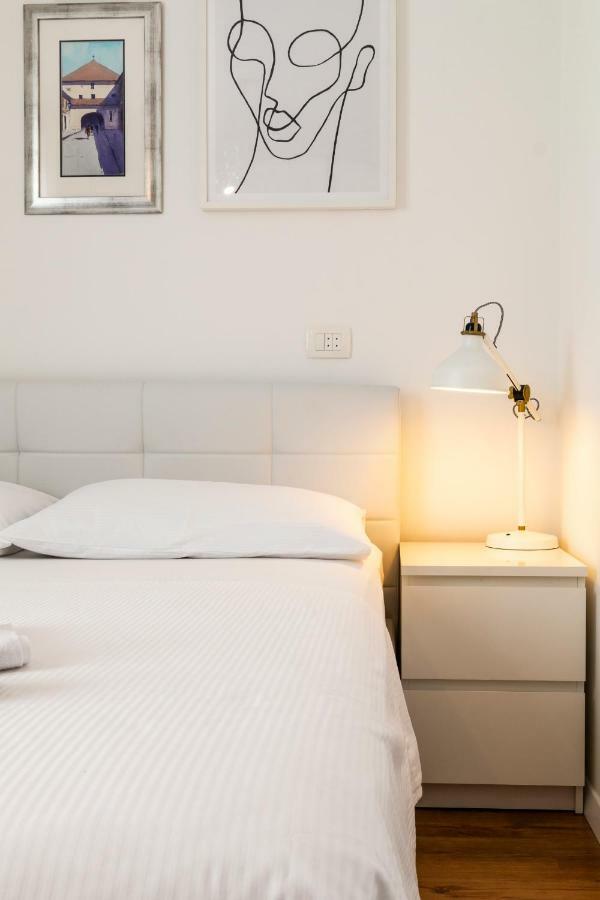 Apartment In Centre For 6 Split Exterior foto